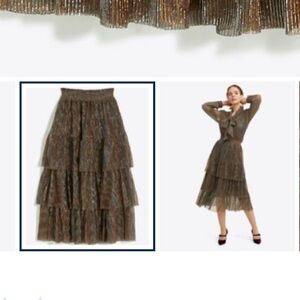 Metallic Tiered Midi Skirt - SIZE M (Holiday or Everyday)